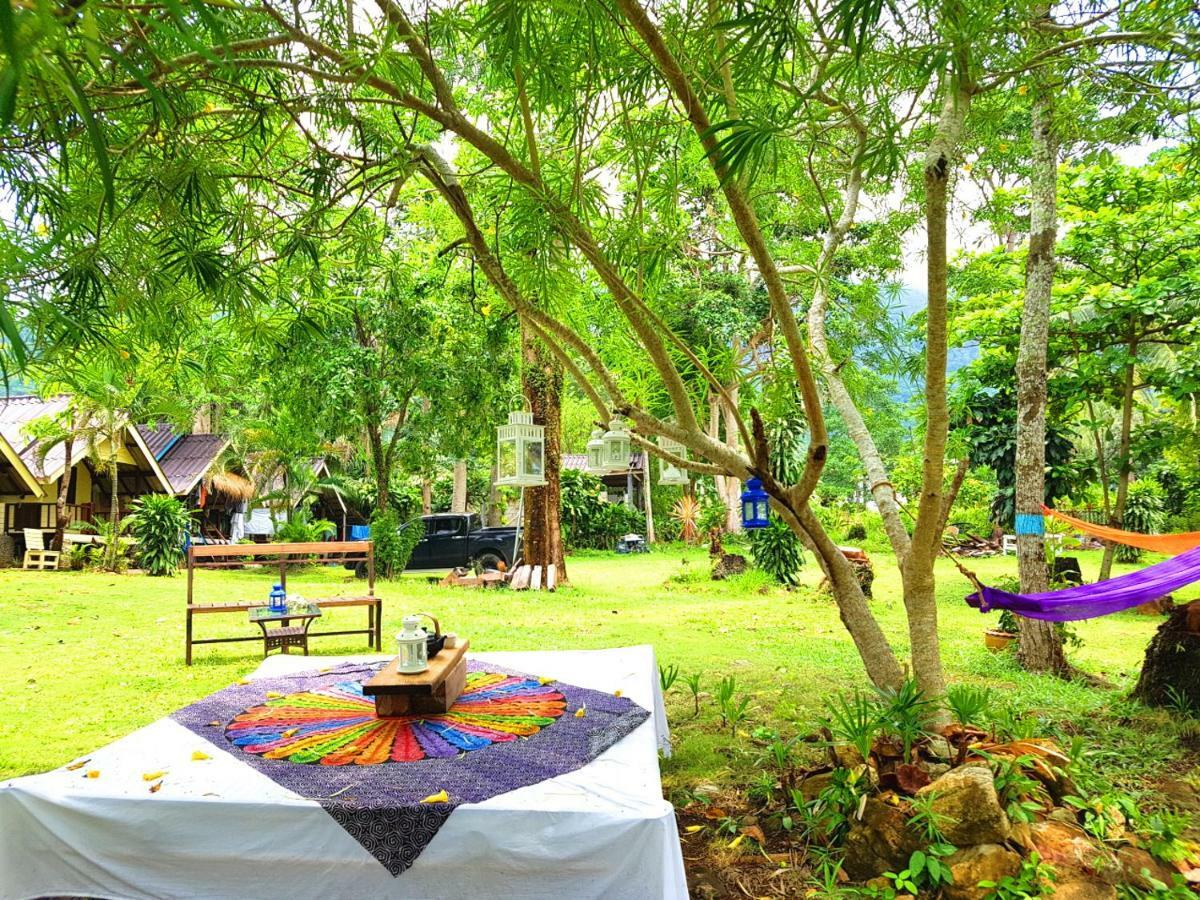 ฺbay Yard Hut Koh Chang Exterior foto
