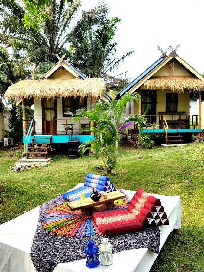 ฺbay Yard Hut Koh Chang Exterior foto